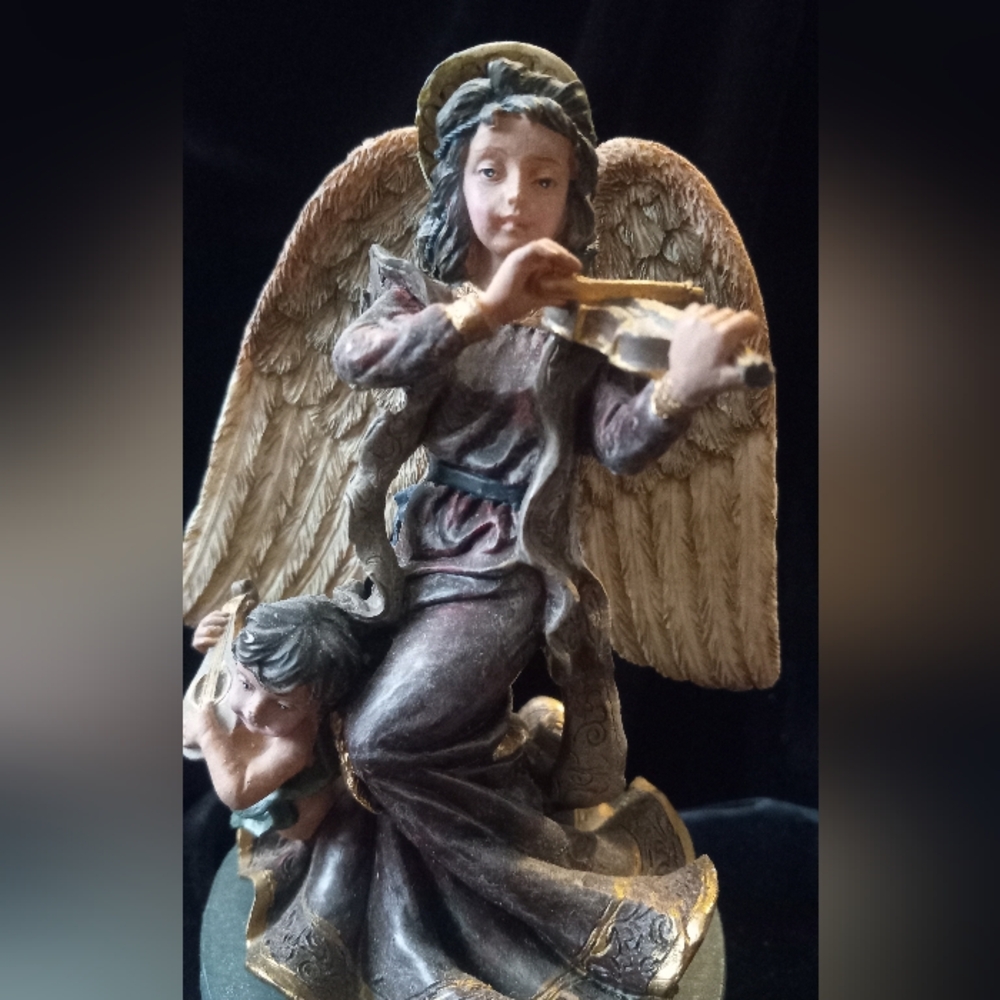 Angel Porcelain Statue 7" X 4 "
